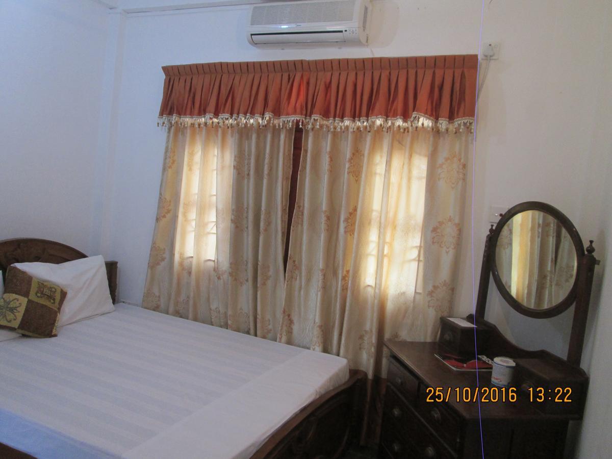 Hotel Blue Whale Jaffna Exterior foto