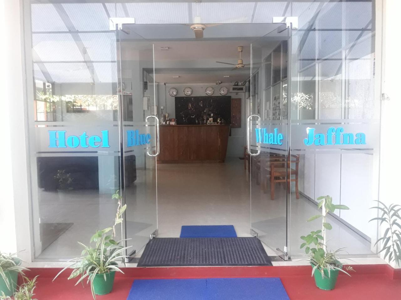 Hotel Blue Whale Jaffna Exterior foto